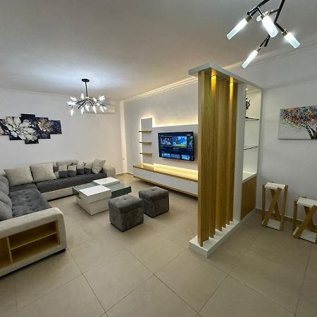 Elby Apartments Berat Kültér fotó