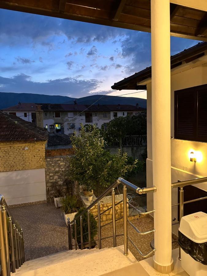 Elby Apartments Berat Kültér fotó