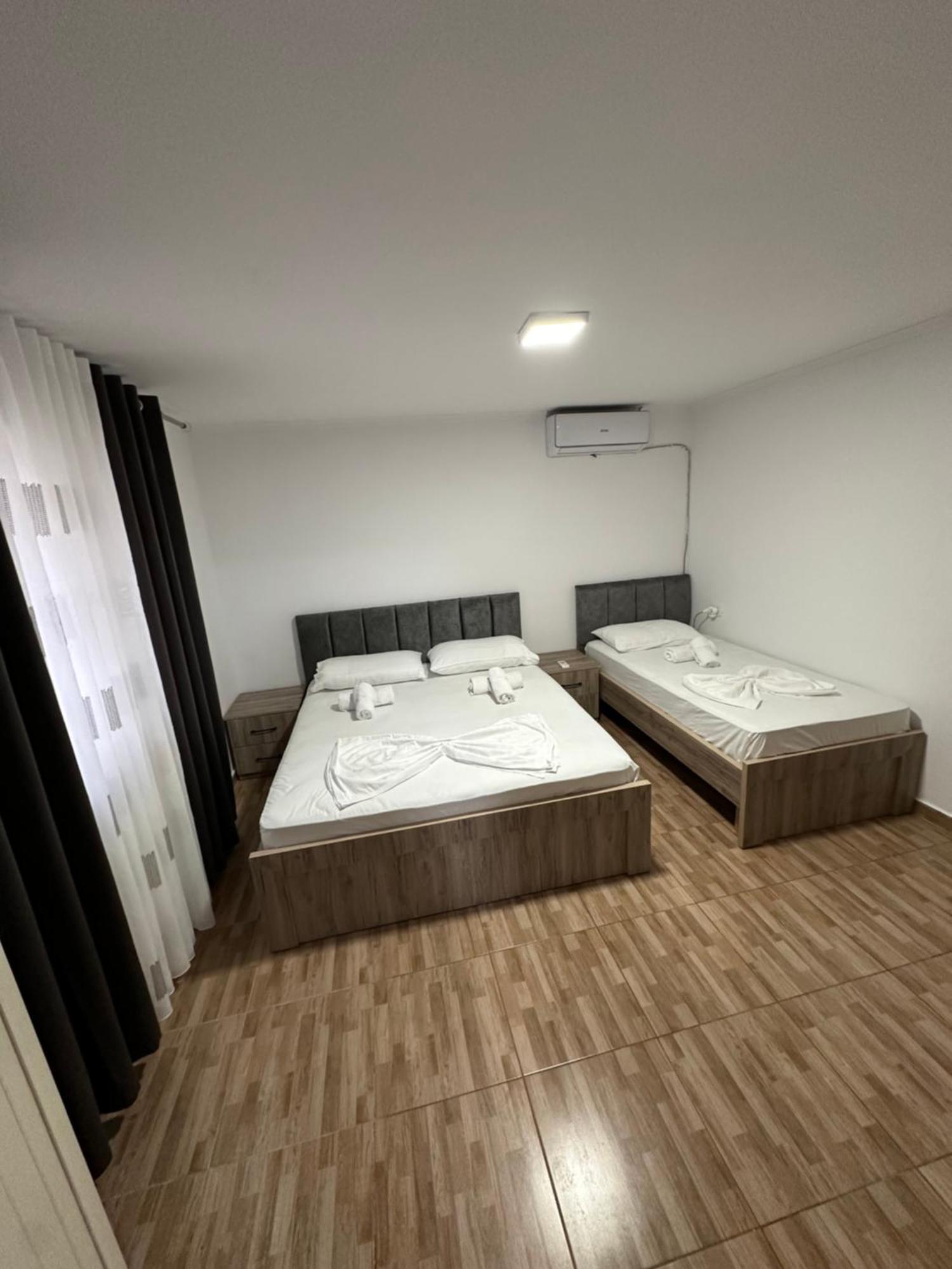 Elby Apartments Berat Kültér fotó